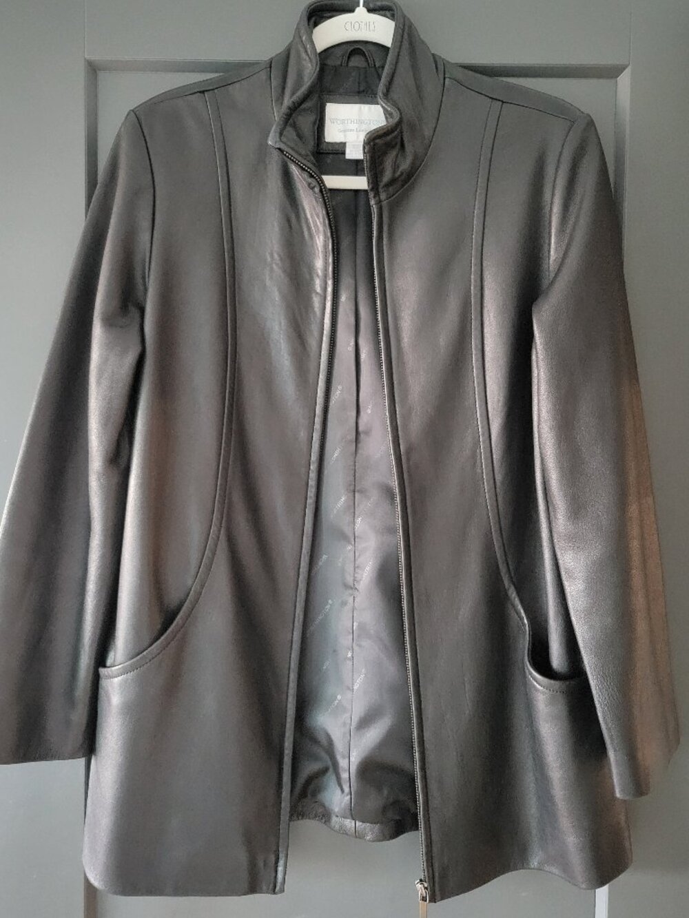 Worthington  Lambskin Leather Jacket Size Medium Black Y2K like new